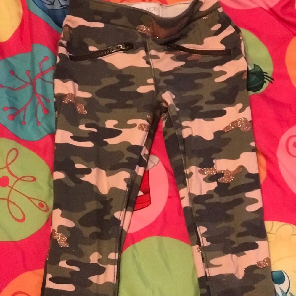 Little girl pants